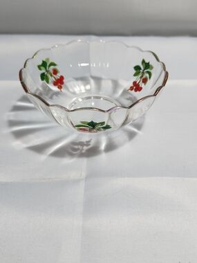 Clear Glass Scalloped Cherry-Print Serving Bowl